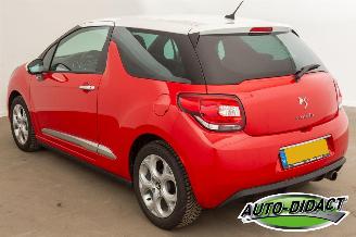 Citroën DS3 1.2 VTi Navi Clima So Chic picture 3