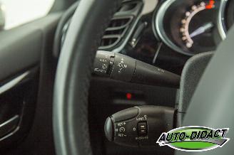 Citroën DS3 1.2 VTi Navi Clima So Chic picture 11