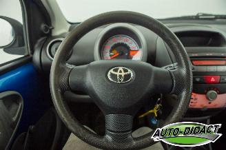 Toyota Aygo 1.0-12V Cool Airco picture 5