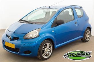 Schadeauto Toyota Aygo 1.0-12V Cool Airco 2011/1