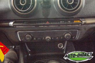 Audi A3 1.6 TDI Automaat Clima Navi Ambiente picture 8