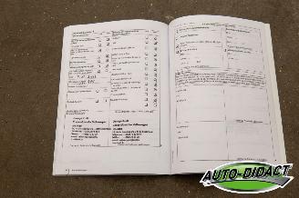 Volkswagen Golf plus 2.0 TDI Automaat Navi Clima Leder Highline picture 32