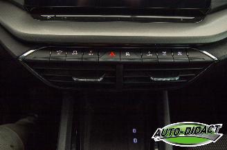 Skoda Octavia 1.0 e-TSI Dak schade Business Edition picture 10