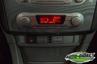 Ford Focus 1.6 Titanium picture 11