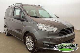 Ford Tourneo Courier 1.0 Titanium 5p Clima Carpas picture 2