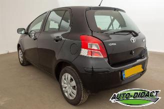 Toyota Yaris 1.0 VVTi Acces picture 3