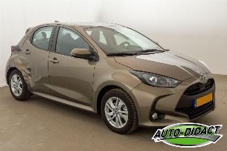Toyota Yaris 1.5 Hybrid Automaat 32.752 km 115 Business picture 2