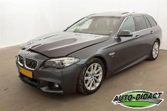 uszkodzony samochody osobowe BMW 5-serie 520d  Automaat Pano Clima Navi Leder High Executive 2016/1