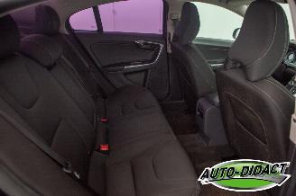 Volvo S-60 1.6 AT Kinetic 58.185 km Car-Pass Navi Clima picture 21