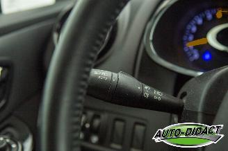 Renault Clio 1.2 GT Automaat Clima Navi Camera 1 verbrande klep in motor picture 14