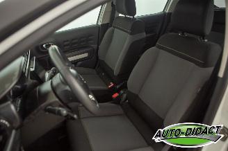 Citroën C3 1.2 PureTech Feel Clima Navi Motorschade picture 24