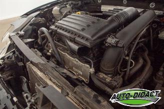 Volkswagen Golf 1.2 TSI Clima Connected Series picture 47