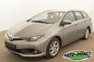 Avarii autoturisme Toyota Auris Touring Sports 1.2 Clima Navi Camera 85kw Comfort 2018/7