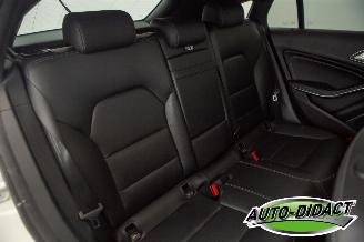 Mercedes Cla-klasse 180 Shooting Brake Automaat Pano Leder Navi picture 20