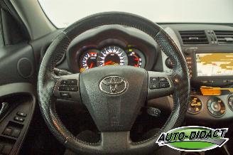 Toyota Rav-4 2.0 VVTi 4WD Clima Navi Executive Business picture 5