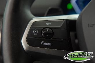 BMW iX1 eDrive20 67 kWh Automaat 54.836 km Pano Digi Dash Clima picture 13