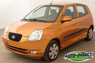 Damaged car Kia Picanto 1.0 LXE X-tra 2005/4