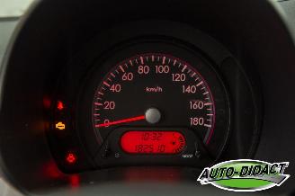 Nissan Pixo 1.0 Airco picture 6