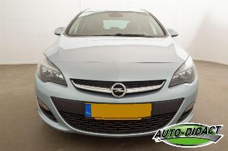 Opel Astra Sports Tourer 1.4 Turbo Clima picture 32