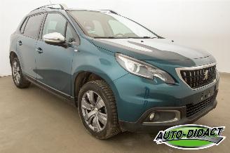 Peugeot 2008 1.2 Access Clima Navi picture 2