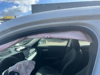 BMW iX1 xDrive30 Automaat 18.900 km 200 kW picture 24