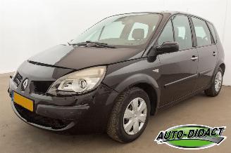 krockskadad bil auto Renault Scenic 1.6-16V Tech Line Clima Navi 2008/2