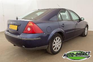 Ford Mondeo 2.0-16V Trend Airco picture 4