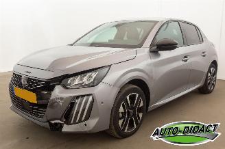 Schadeauto Peugeot e-208 EV 51 kWh Automaat Clima Navi Camera Allure 2024/3