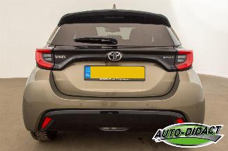 Toyota Yaris 1.5 Hybrid Automaat Clima Navi Camera 130 Executive picture 32