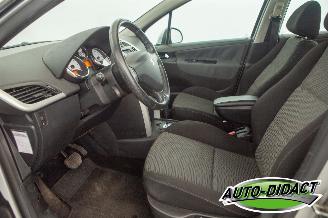 Peugeot 207 1.6 VTi Automaat Clima XS picture 23