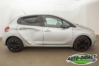 Peugeot 208 1.2 Like Airco 50kw 78.284 km CARPAS picture 36