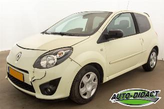 Schadeauto Renault Twingo 1.2-16V Airco Dynamique 2011/2
