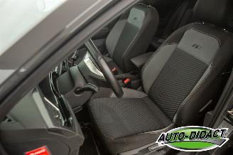 Volkswagen Polo 1.0 TSI Pano Dig Dash Clima Navi Business R Highline picture 25