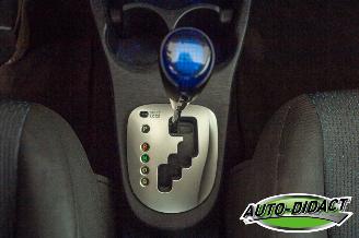 Toyota Yaris 1.5 Full Hybrid Automaat Navi Camera picture 13