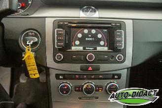 Volkswagen Passat 1.6 TDI Navi Clima Highline BlueMotion picture 9