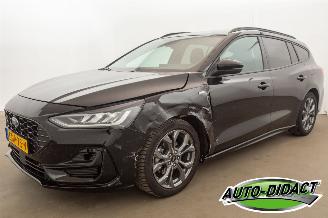 skadebil auto Ford Focus 1.0 EcoBoost Hybrid Clima Navi 59.290 km NAP ST Line 2024/8