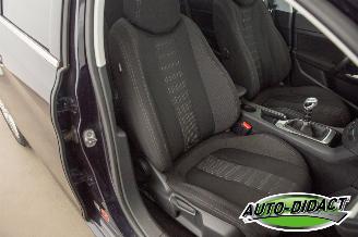 Peugeot 308 1.6 Active Clima Navi Camera Pano picture 21