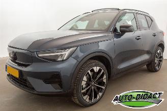 uszkodzony samochody osobowe Volvo EX40 Single Motor Extended Range Plus 82 kWh 2025/10