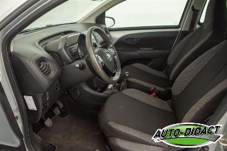 Toyota Aygo 1.0 VVT-i x-fun Airco picture 23