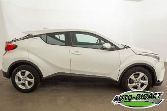 Toyota C-HR 1.2 Navi Camera Clima Business Plus picture 40