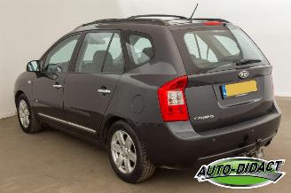 Kia Carens 2.0 CVVT Clima 7p. X-ecutive picture 3