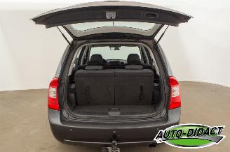 Kia Carens 2.0 CVVT Clima 7p. X-ecutive picture 31