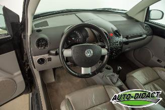 Volkswagen New-beetle Cabriolet 1.6 Airco picture 20