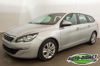 krockskadad bil auto Peugeot 308 1.6 85 KW BlueHDI Navi Clima Allure 2016/1
