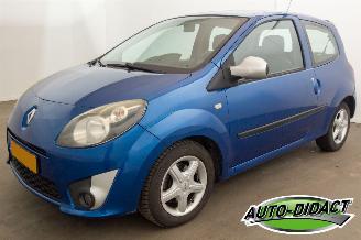 skadebil auto Renault Twingo 1.2-16V Automaat Airco Dynamique 2008/4