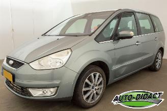 Avarii autoturisme Ford Galaxy 2.0-16V Ghia Motorschade 2009/3