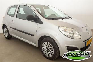 Renault Twingo 1.2 Acces Airco picture 2