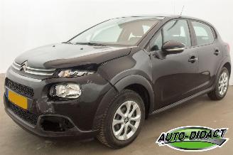 Schadeauto Citroën C3 1.2 PureTech Clima Navi S&S Feel 2019/5