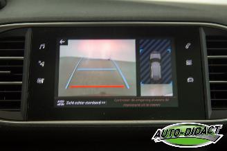 Peugeot 308 SW 1.2 PureTech Automaat Pano Camera Clima Blue Lease Premium picture 7