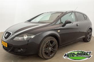 krockskadad bil auto Seat Leon 1.6 Reference Airco 2006/6